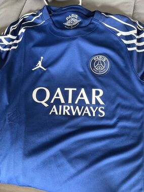 WingParis Saint-Germain Limited Edition Blue Qatar Airways Jersey - Jordan Brand